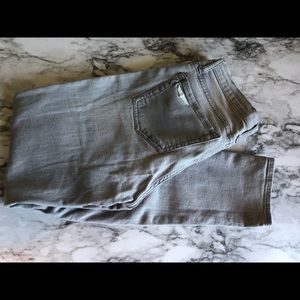 Skinny jeans